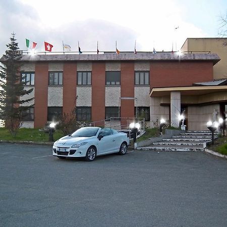 Hotel Cascata Pozzolo Formigaro Dış mekan fotoğraf